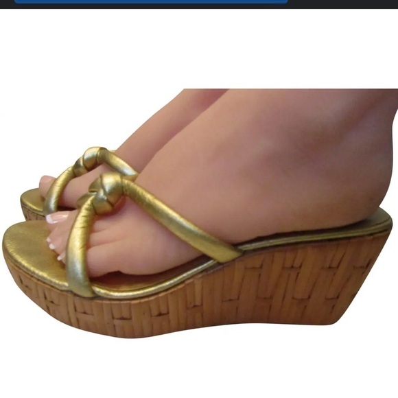 KATE SPADE METALLIC GOLD SOFT KNOT PLATFORM BAMBOO WEDGE SANDALS SZ 7 - Picture 11 of 11